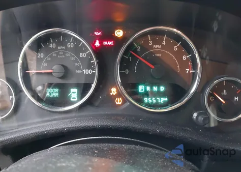 2016 Jeep Wrangler Unlimited Sport z USA, uszkodzony, nr VIN 1C4BJWDG5GL258233